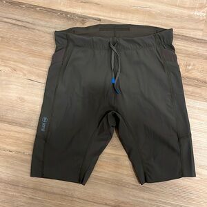 Men’s Janji Trail Half Tight 8”